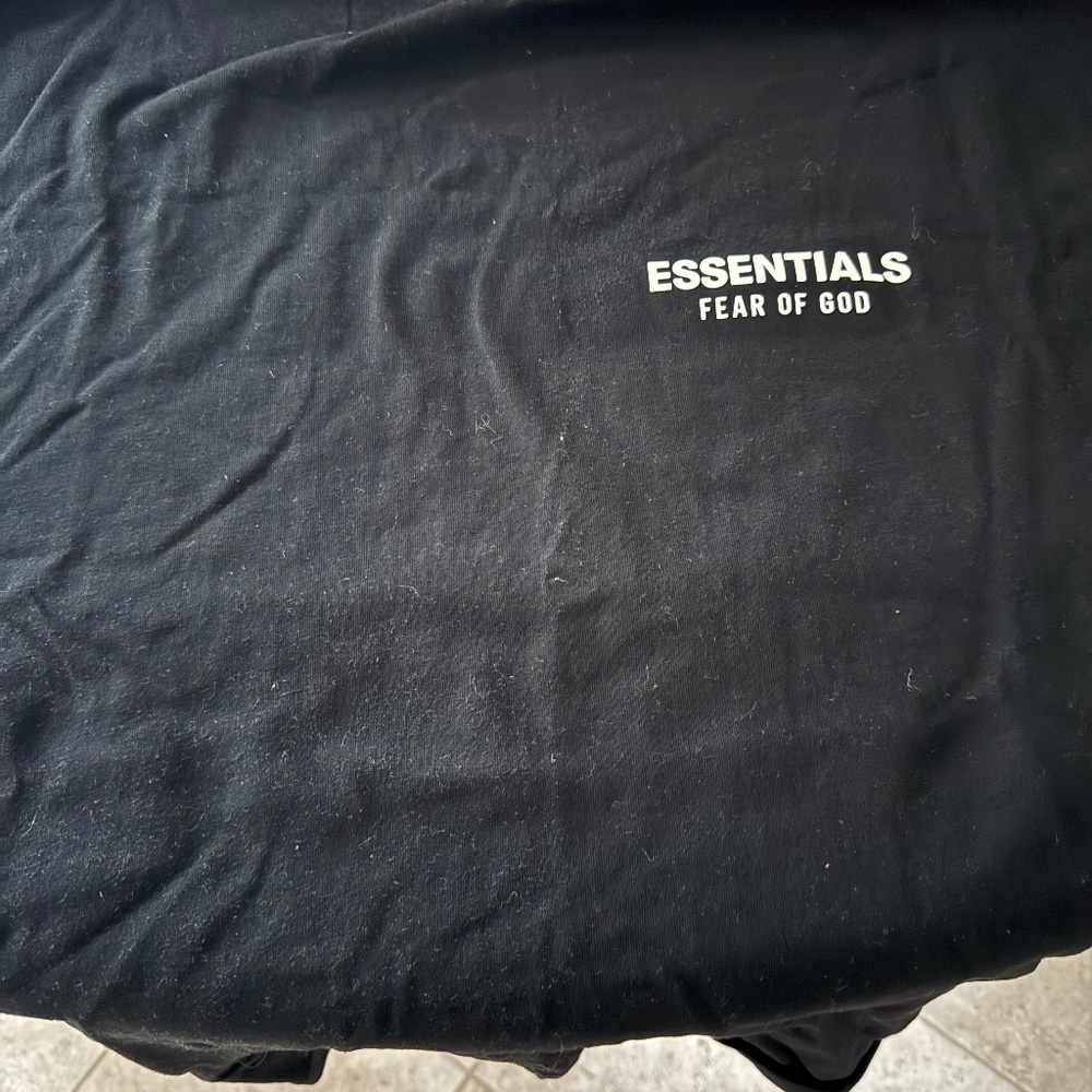 Essentials Shirt Size L